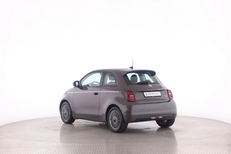 immagine del veicolo FIAT 500