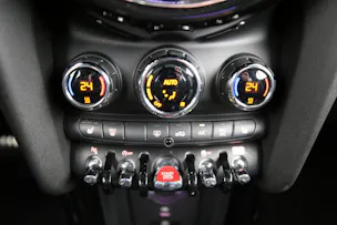 Mini Cabrio F57 2.0i John Cooper Works SAG