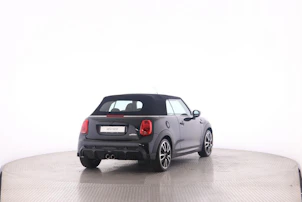 Fahrzeugbild MINI Cabrio F57 2.0i John Cooper Works SAG
