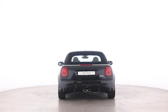 https://vehicle.imgix.net/4244391/6eb0212a-53e1-48f2-8cdd-f43b80c9237c.jpg