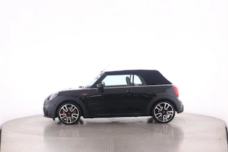 https://vehicle.imgix.net/4244391/77dc8a27-26c9-4e0e-88cb-1d3f2c708d16.jpg