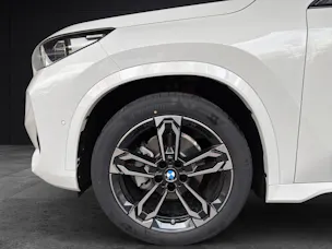 BMW X1 20d xDrive paddles