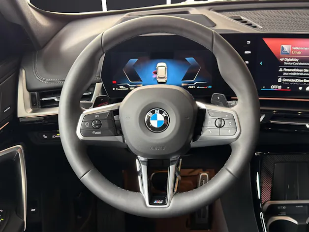 BMW X1 20d xDrive paddles