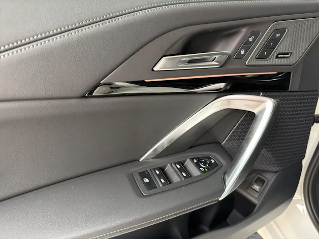 BMW X1 20d xDrive paddles