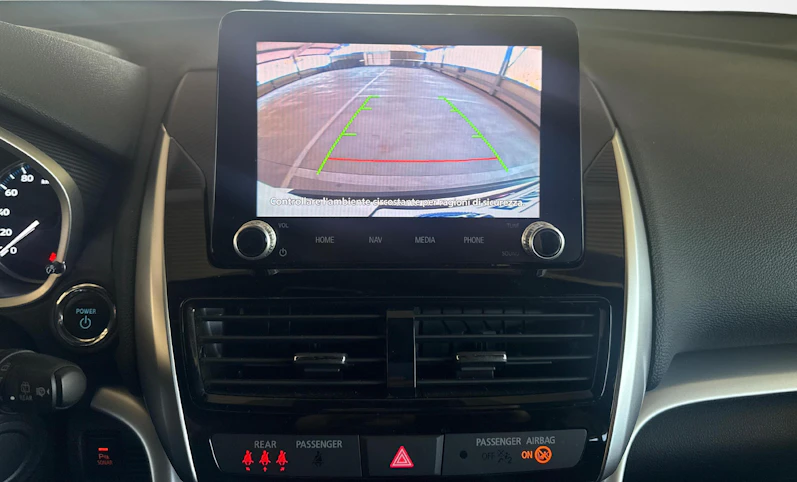 Fahrzeugbild MITSUBISHI ECLIPSE CROSS