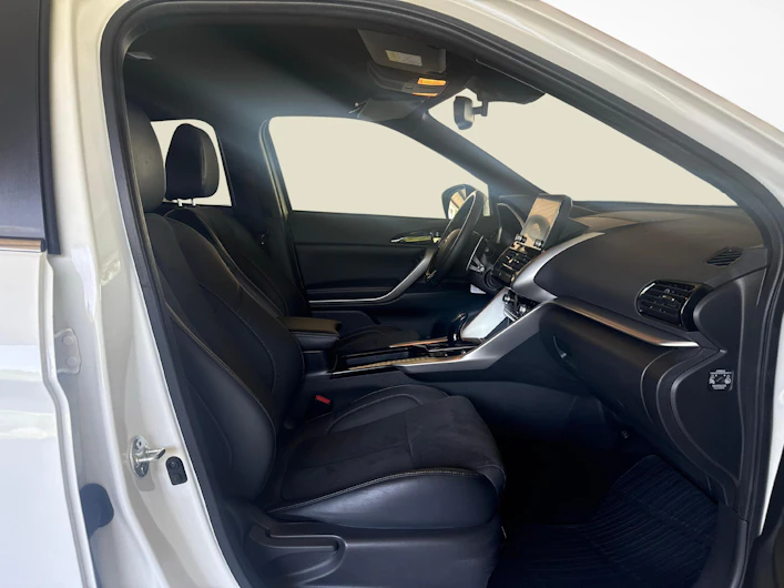 Fahrzeugbild MITSUBISHI ECLIPSE CROSS