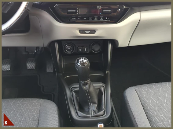 image du véhicule 13 image du véhicule 13