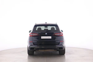 immagine del veicolo BMW X5 M50i xDrive