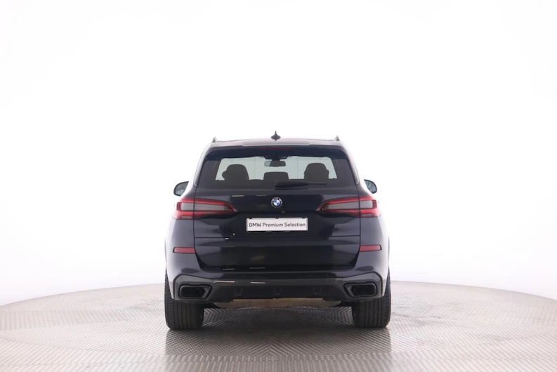 immagine del veicolo BMW X5