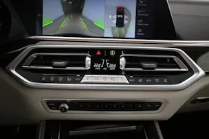 BMW X5 M50i xDrive
