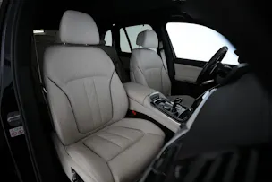 BMW X5 M50i xDrive