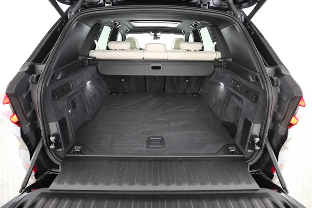 BMW X5 M50i xDrive