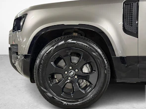 Fahrzeugbild LAND ROVER Defender 110 3.0 D I6 300 X-Dynamic HSE