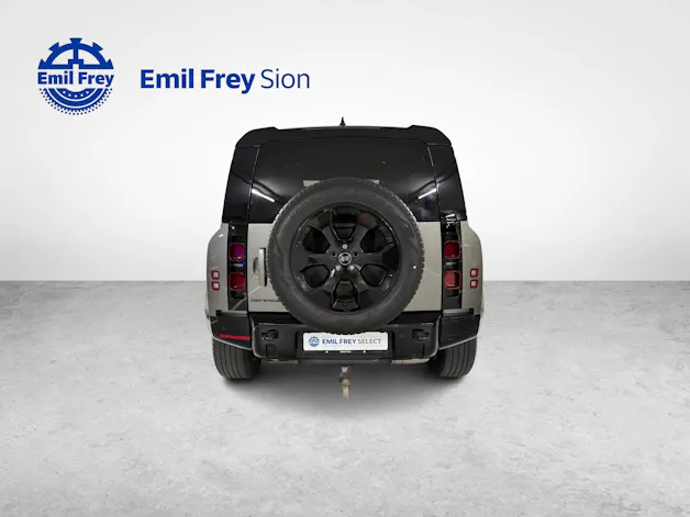 Land Rover Defender 110 3.0 D I6 300 X-Dynamic HSE