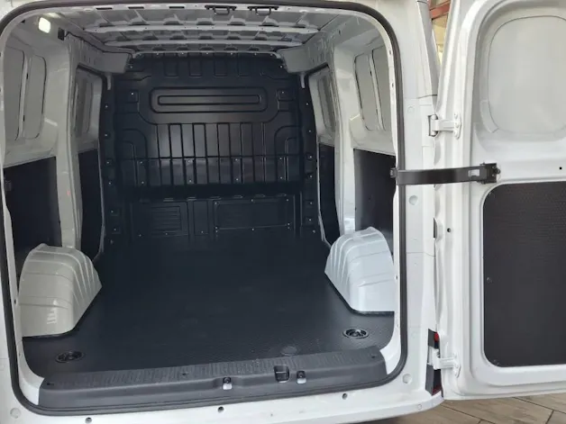 Maxus eDeliver 5 Kaw. E-Motor 64kWh