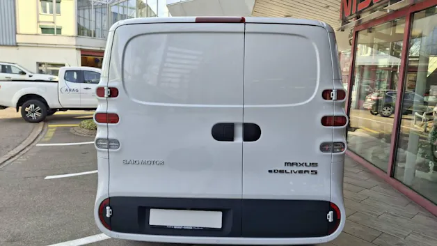 Maxus eDeliver 5 Kaw. E-Motor 64kWh