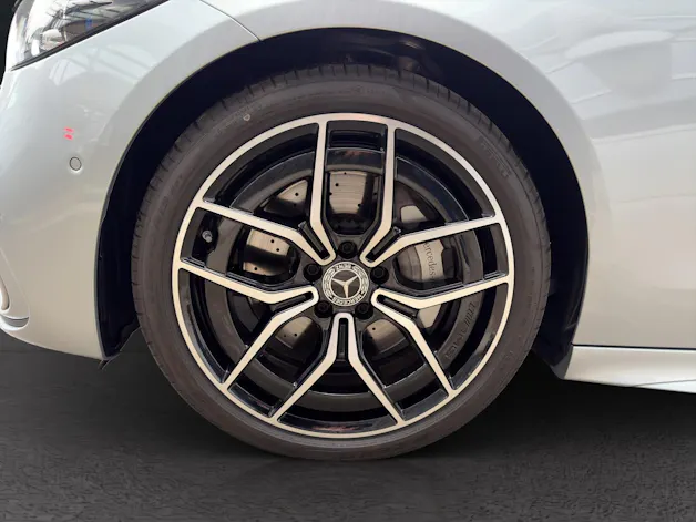 Mercedes-Benz C 220 d AMG Line 4matic Kombi