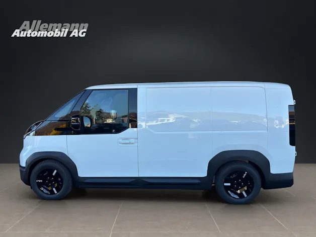 Kia PV5 Cargo 71.2 kWh Plus