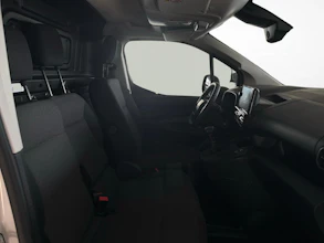 https://vehicle.imgix.net/4244702/83f3b10b-50be-4b8d-9836-a47a82a9780d.jpg