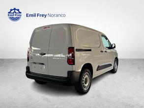 https://vehicle.imgix.net/4244702/df46cd88-2923-4413-8656-090f47716f37.jpg
