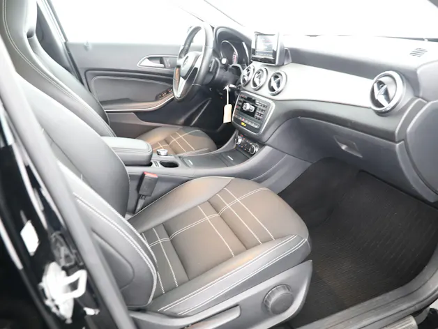 Mercedes-Benz GLA 200 CDI Urban 4Matic