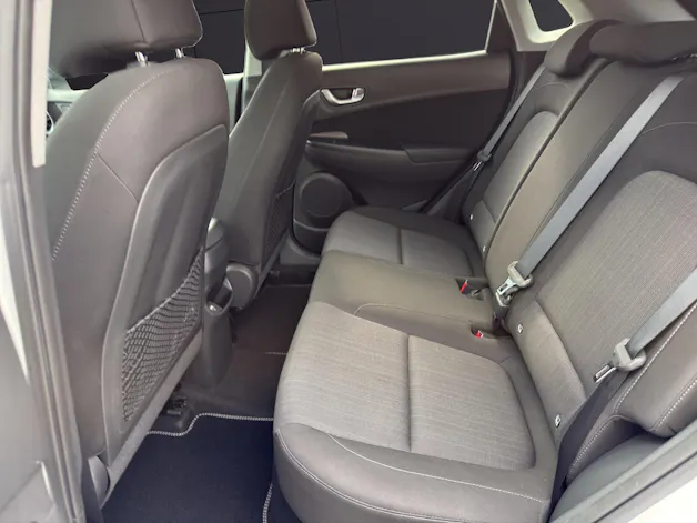Hyundai Kona 1.6 GDi HEV Amplia DCT