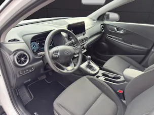 Hyundai Kona 1.6 GDi HEV Amplia DCT