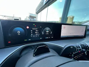 Hyundai Ioniq 9 110kWh Amplia 4WD