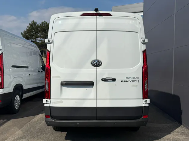 Maxus NEW Deliver 9 2.0D L3H2 FWD Luxury Nouveau modèle !!