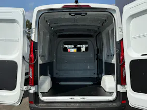 Maxus NEW Deliver 9 2.0D L3H2 FWD Luxury Nouveau modèle !!