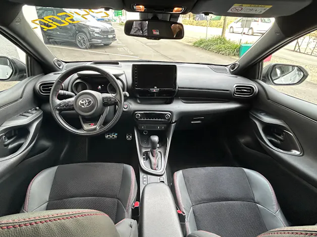 Toyota Yaris 1.5 GR Sport e-CVT