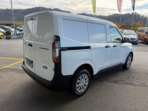 Ford Transit Courier Van 1.0 EcoBoost Trend Automat