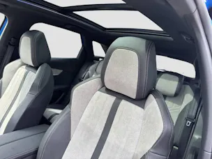 Peugeot 3008 1.6 Plug-in Hybrid4 GT