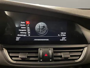 Alfa Romeo Giulia 2.0 MA 280 AT Q4 Ve