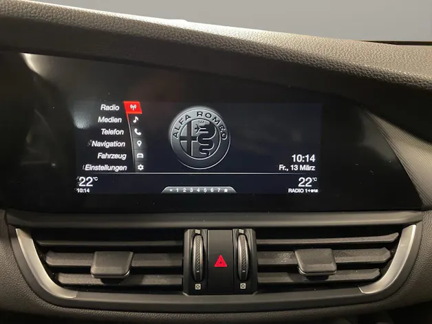 Alfa Romeo Giulia 2.0 MA 280 AT Q4 Ve