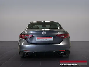 Alfa Romeo Giulia 2.0 MA 280 AT Q4 Ve