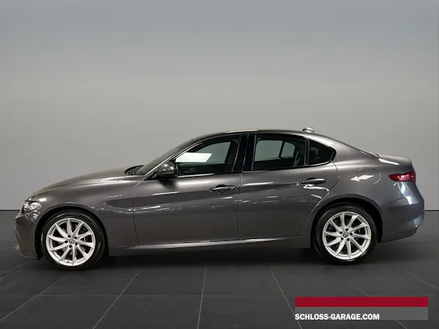 Alfa Romeo Giulia 2.0 MA 280 AT Q4 Ve