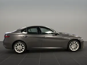 Alfa Romeo Giulia 2.0 MA 280 AT Q4 Ve