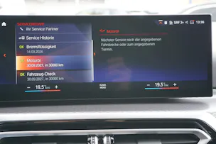 BMW 330e x DriveTouring Steptronic M Sport