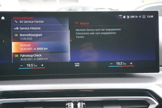 BMW 330e x DriveTouring Steptronic M Sport