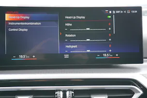 BMW 330e x DriveTouring Steptronic M Sport
