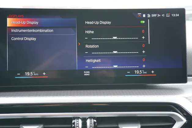 BMW 330e x DriveTouring Steptronic M Sport