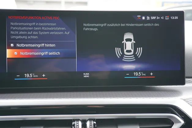 BMW 330e x DriveTouring Steptronic M Sport