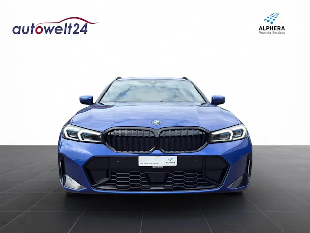 BMW 330e x DriveTouring Steptronic M Sport