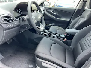 Hyundai i30 1.5 T-GDi Amplia 48V MH DCT