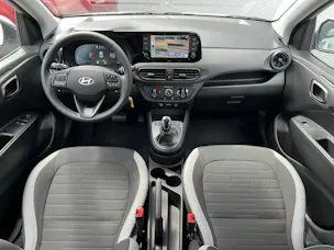 Hyundai i10 1.2 Amplia Aut.