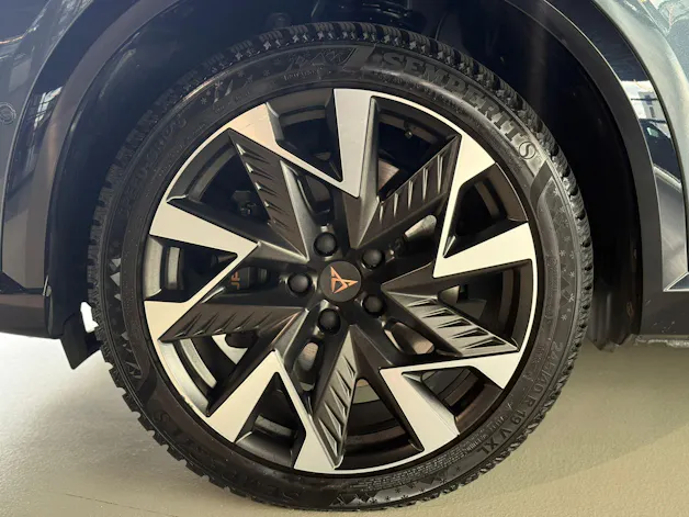 Cupra Formentor 1.5 e-HYBRID pHEV DSG