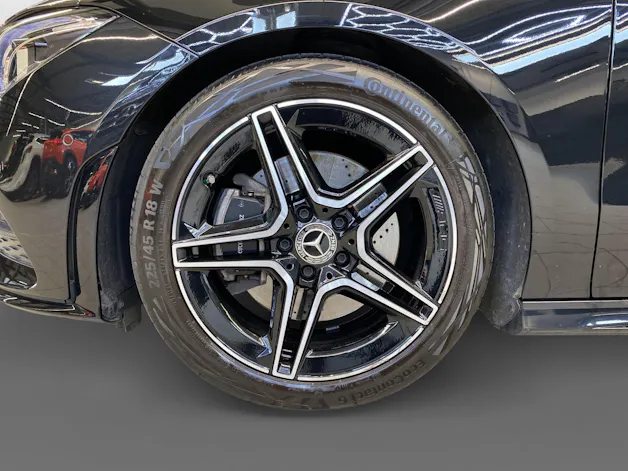Mercedes-Benz CLA 200 AMG Line Shooting Brake