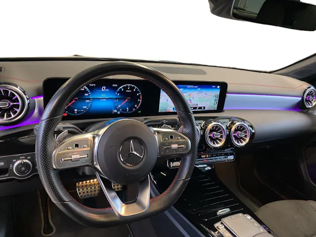 Mercedes-Benz CLA 200 AMG Line Shooting Brake