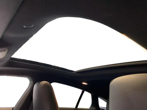 Mercedes-Benz CLA 200 AMG Line Shooting Brake